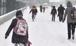 Bitlis’te Taşımalı Eğitime Kar Engeli