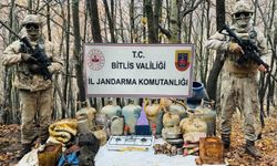 Bitlis Kırsalında PKK’ya Ait Yaşam Malzemeleri İmha Edildi