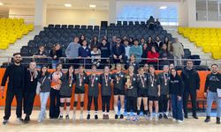 Bitlis’te Voleybol Genç Kızlar İl Birinciliği Turnuvası Sona Erdi