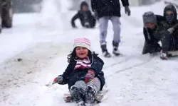 Van’da Eğitime Kar Engeli: Okullar 1 Gün Tatil