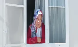 Depremde Ailesini Kaybeden Anne: “Kızım İçin Yürümek İstiyorum”