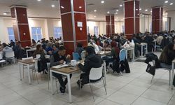 Bitlis Eren Üniversitesi’nde Öğrencilere Ücretsiz İftar