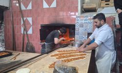 Bitlis’te Fırıncılarda Ramazan Yoğunluğu