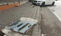 Kaldırımda Bekleyen 5 Yaşındaki Çocuğa Otomobil Çarptı