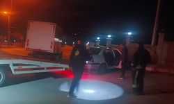 Van'da Otomobil İstinat Duvarına Çarptı: Sürücü Yaralandı