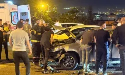 İki Otomobil Feci Çarpıştı: 4 Kişi Yaralandı