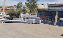 Kira zammına tepki gösteren sanayi esnafı kepenk kapattı