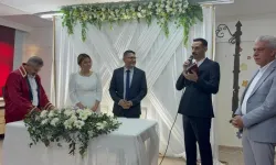 Depremde Ailelerini Kaybeden İki Öğretmen, Ortak Acıdan Yeni Bir Hayat Kurdu