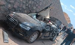 Siirt'te Trafik Kazası: 1 Ölü, 4 Yaralı