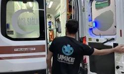 Oğlunun Silahını Durdurmaya Çalışırken Kazara Yaralandı