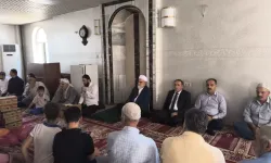 Vatandaşlar, Silahlı Saldırı Ve Kazalarda Hayatını Kaybedenler İçin Mevlitte Buluştu