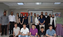 Bitlis'te "Bir Bilenle Bilge Nesil" Projesin Ödül Töreni
