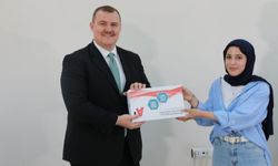 Bitlis’te Başarılı Öğrencilere Tablet Desteği