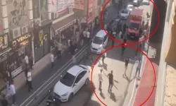 Taşlı Sopalı Kavga: 1 Kişi Yaralandı, Olay Kamerada