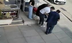 Eczacı Heimlich Manevrasıyla Küçük Çocuğun Hayatını Kurtardı