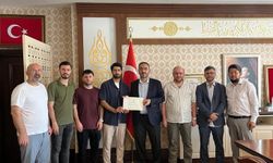 Mezuniyet Töreni İçin Toplanan Bütçeyi Gazze'ye Bağışladılar