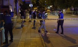 Silahlı ve Bıçaklı Kavga: 4 Kişi Yaralandı