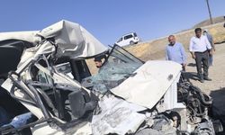 Van’da Minibüs ile Kamyon Çarpıştı: 1 Kişi Yaralandı