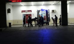 Araç Parkı Nedeniyle Çıkan Silahlı Kavgada 2 Kişi Yaralandı