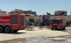 Meslek Lisesinde Yangın: 5 Saatlik Mücadeleyle Söndürüldü