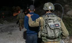 İşgalciler Batı Şeria'da ev baskınlarını sürdürüyor