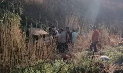 Feci kaza: Otomobil şarampole devrildi, 2 ağır yaralı