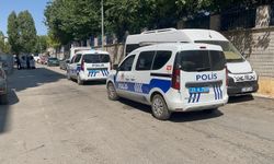 Evinde Silahını Temizlerken Kendini Vurdu