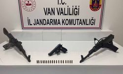 Van’da Silah Kaçakçılarına Operasyon: Çok Sayıda Silah Ele Geçirildi
