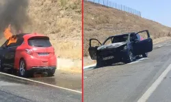 Seyir Halindeki Otomobil Alev Alev Yandı