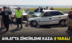 Ahlat’ta Zincirleme Kaza: 8 Kişi Yaralandı