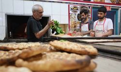 Fırında 80 Dereceye Dayanan Mesai: Ekmek Parası İçin Ateşle Sınav