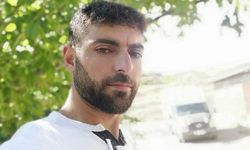Hareket Eden Araçtan Atlayan Sürücü Hayatını Kaybetti