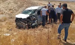 Hafif Ticari Araç Şarampole Yuvarlandı: Sürücü Yaralandı