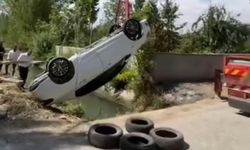 Otomobil Su Kanalına Düştü: 3 Kişi Yaralandı