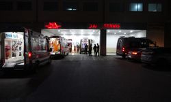 Çıkan Tartışma Bıçaklı Kavgaya Dönüştü: 1 Yaralı, 5 Gözaltı