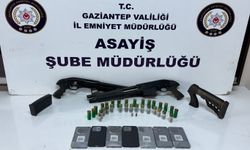Gaziantep’te Ruhsatsız Silah ve Kaçak Telefon Operasyonu