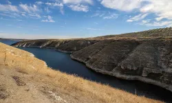 Baraj Gölüne Düşen Genç Hayatını Kaybetti