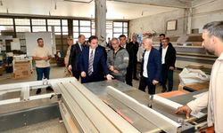 Bitlis Valisi Karakaya, Tatvan Küçük Sanayi Sitesi Esnafını Ziyaret Etti