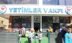 Yetimler Vakfı Ankara’da yetim çocukları sevindirdi
