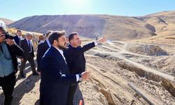 Vali Karakaya, Adilcevaz HİS Göletinde incelemelerde bulundu