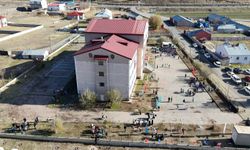 Ağrı’da Gazze Şehitleri İçin Fidanlar Toprakla Buluştu