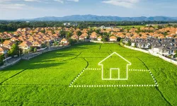 HÜDA PAR Milletvekili Dinç: “İlk Evim Arsa” Yerleri Hızla Belirlenmeli