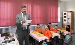 Bitlis Belediye Başkanı Tanğlay, Öğrencilerin Mektuplarıyla Duygulandı