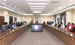 Gençlik Liderlerinden Rektör Elmastaş’a Ziyaret