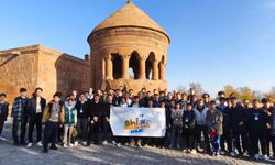 Öğrenciler “Maziden Atiye Ahlat” Programıyla Tarihi Yolculuğa Çıkıyor
