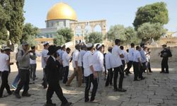 Siyonist İşgalciler Mescid-i Aksa’ya Baskın Düzenledi