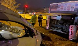 Kaygan Yolda Kaza: 1 Kişi Yaralandı