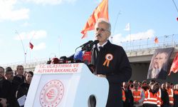 Bakan Uraloğlu: Van Çevre Yolu ile Yıllık 2,7 Milyar Lira Tasarruf Sağlanacak