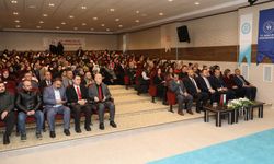 Bakan Yardımcısı Eminoğlu Bitlis Eren Üniversitesi'nde “Gazze ve Gençlik” söyleşisinde öğrencilerle buluştu