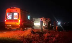 Kontrolden çıkan işçi servisi devrildi: 16 kişi yaralandı